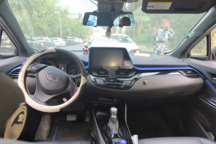 Used Toyota C-HR 2020 2.0L Leading Edition