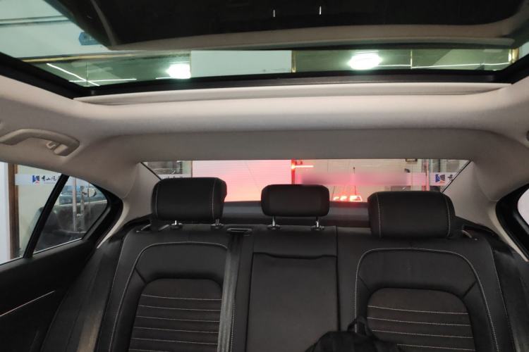 Used Volkswagen Magotan 2020 330TSI DSG Leading Model
