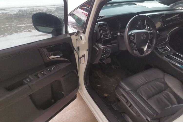 Used Honda Elysion 2019 2.0L Hybrid Luxury Edition