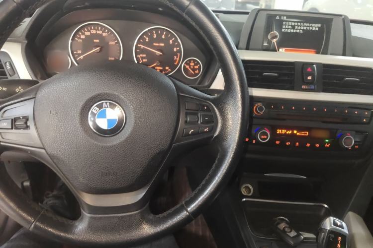 Used BMW 3 Series 2015 320Li Luxury Edition Fashion Model
