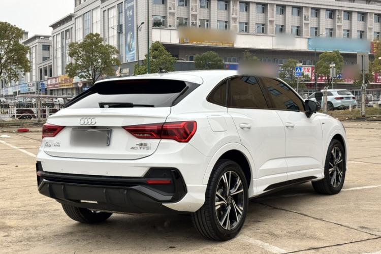 Used Audi Q3 Sportback 2022 40 TFSI Fashion Model
