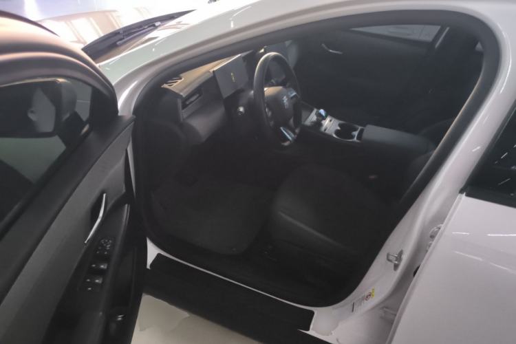 Used BYD Qin PLUS 2025 DM-i Smart Drive 55KM Leading Model