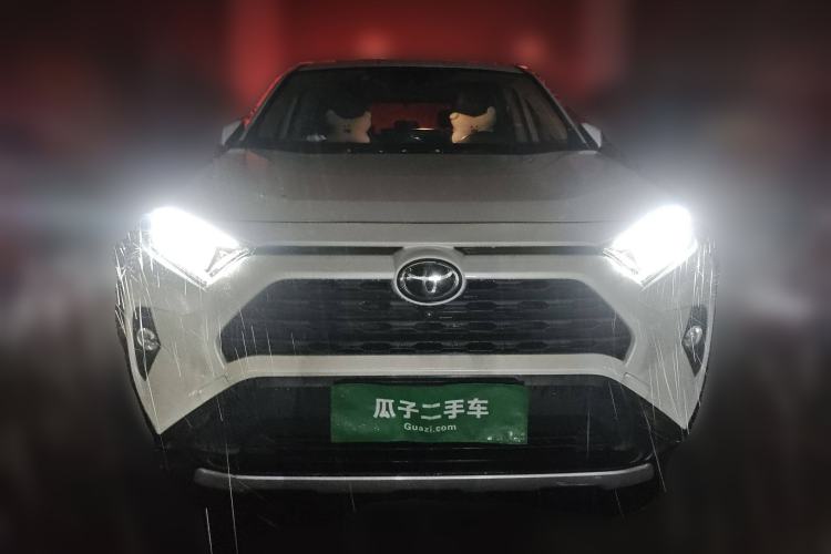 Used Toyota RAV4 2021 2.0L CVT Two-Wheel Drive Fashion Edition
