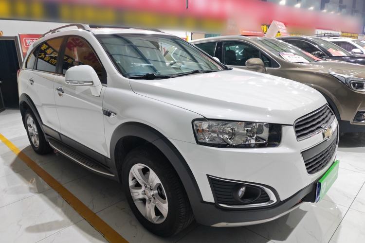 Used Chevrolet Captiva 2017 2.4L Two-Wheel Drive Luxury Edition 7 Seats
