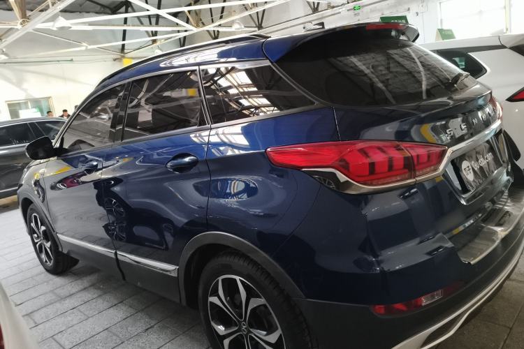 Used BAIC Beijing X5 2018 1.5T CVT Elite Version National V
