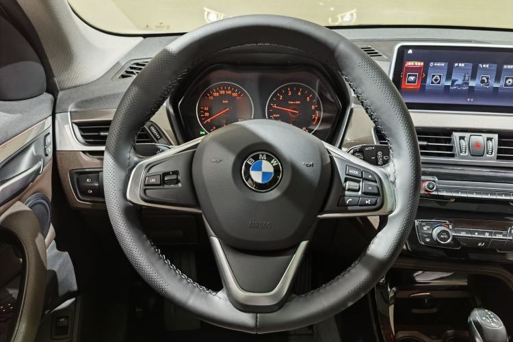 Used Volvo XC60 2018 T5 4x4 Zhiyi Edition
