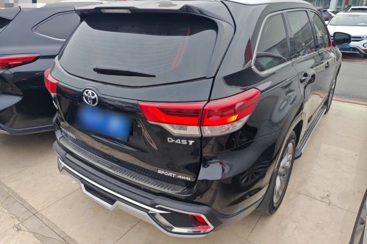 Used Toyota Highlander 2018 2.0T Four-Wheel Drive Luxury Version 7 Seats China VI Standard
