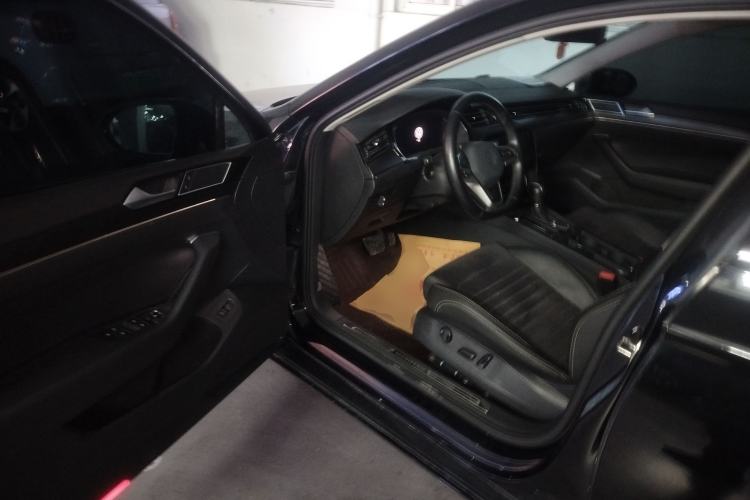 Used Volkswagen Magotan 2020 330TSI DSG Luxury Edition
