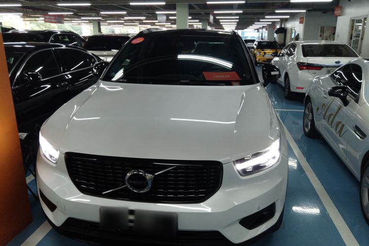 Used Volvo XC40 2020 T4 Four-Wheel Drive Smart & Sporty Edition
