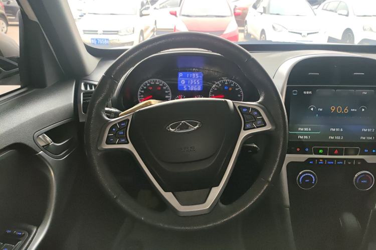 Used Chery Tiggo 3 2015 1.6L CVT ZhiShang Commemorative Edition
