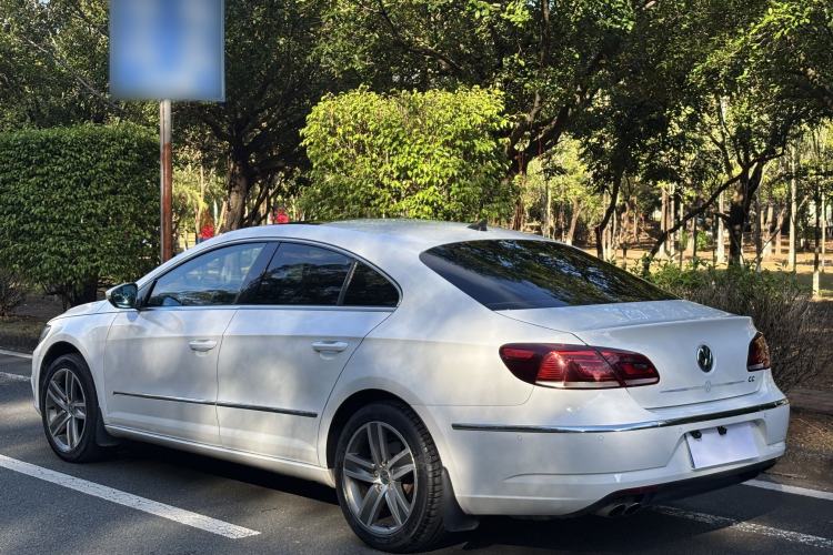 Used Volkswagen FAW-Volkswagen CC 2015 2.0 TSI Luxury Model
