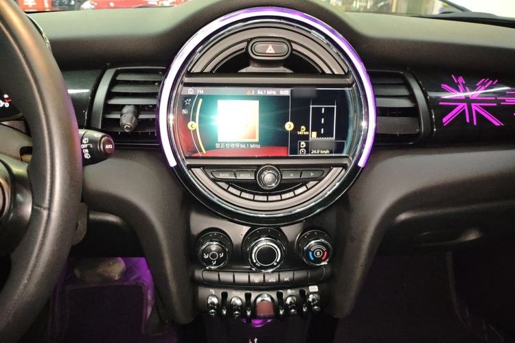 Used  MINI 2021 1.5T COOPER Classic Edition Five-Door Version