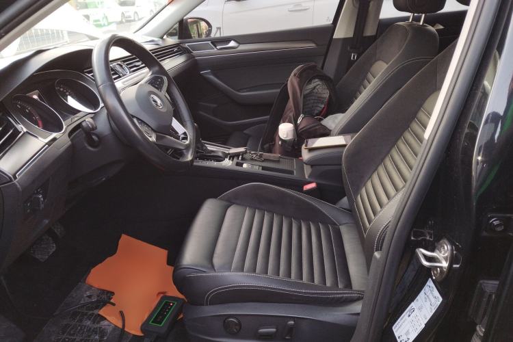 Used Volkswagen Magotan 2020 330TSI DSG Leading Model
