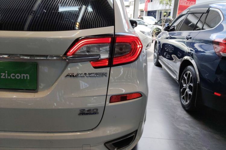 Used Honda Avancier 2017 240TURBO Two-Wheel Drive Premium Edition
