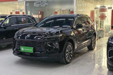 Used Buick Envision 2025 Encore Plus 28T Two-Wheel-Drive Platinum Edition