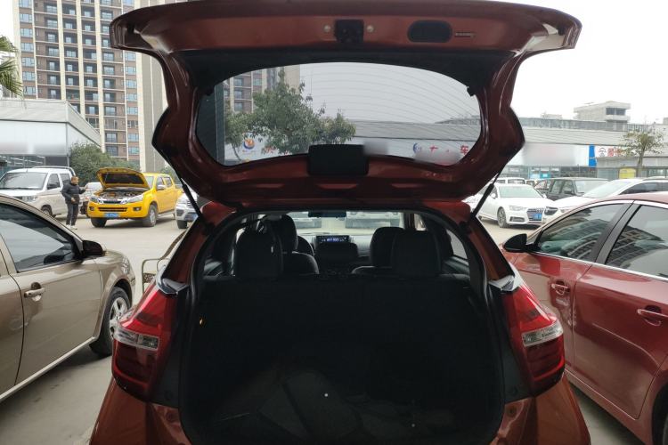 Used Toyota YARiS L 2016 Revised 1.5E CVT Charming Edition
