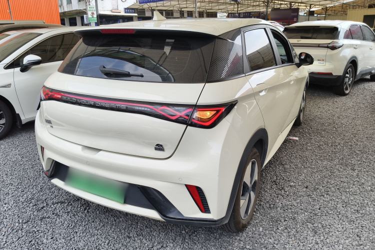 Used BYD Dolphin 2023 420 km Fashion Edition
