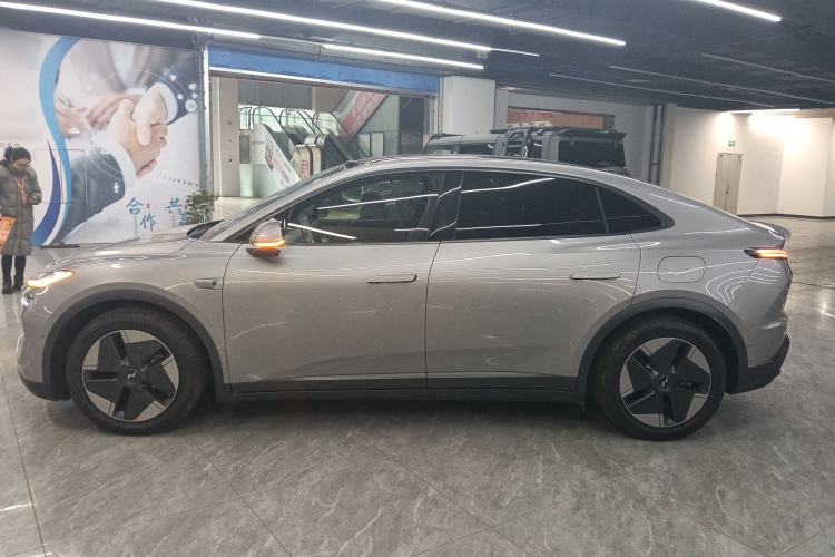 Used ONVO L60 2024 60 kWh Rear-Drive Version
