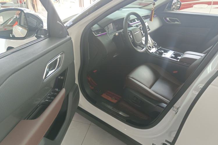 Used Land Rover Range Rover Velar 2019 250 PS
