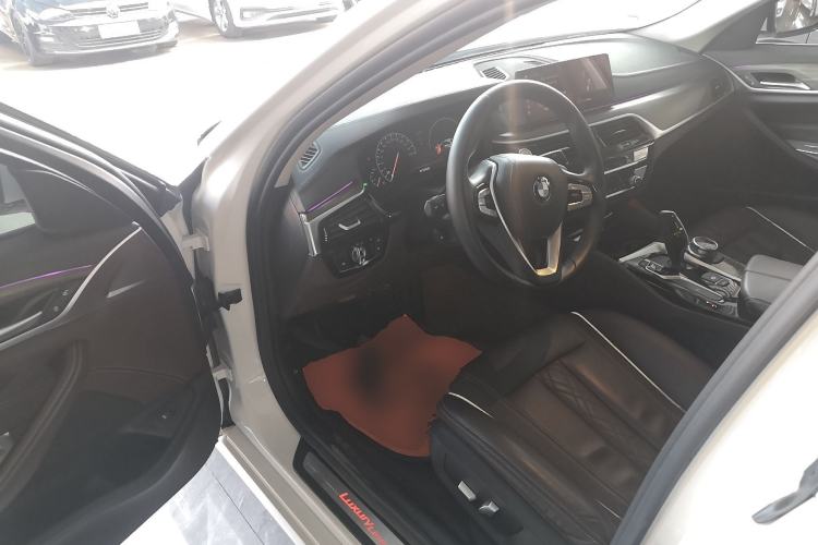 Used BMW 5 Series 2019 Facelifted 530Li Leading Edition Luxury Package