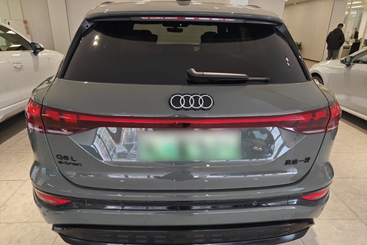Used Audi Q6L e-tron 2026 First Launch Navigation Edition