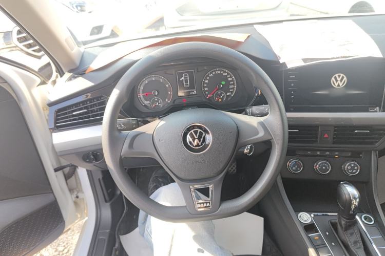 Used Volkswagen Bora 2021 1.5L Automatic Fashionable Smart Connectivity Version
