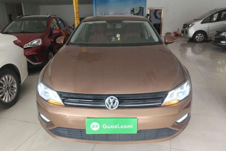 Used Volkswagen Lamando 2018 230TSI DSG Fashion Edition
