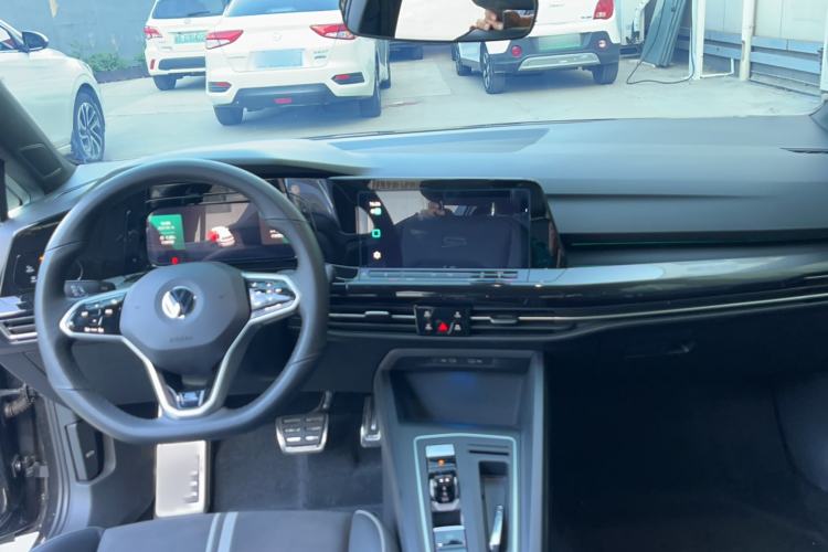 Used Volkswagen Golf 2023 280TSI DSG R-Line Lite
