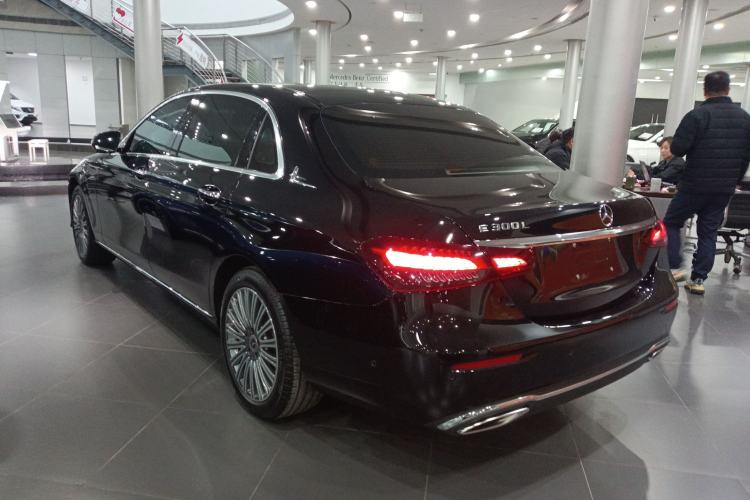 Used Mercedes-Benz E-Class 2022 Second Facelift E 300 L Luxury Edition
