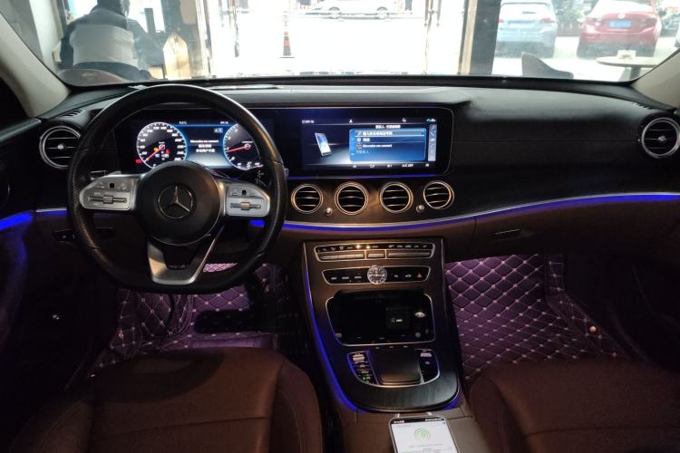 Used Mercedes-Benz E-Class 2019 E 300 L Sporty and Stylish Model