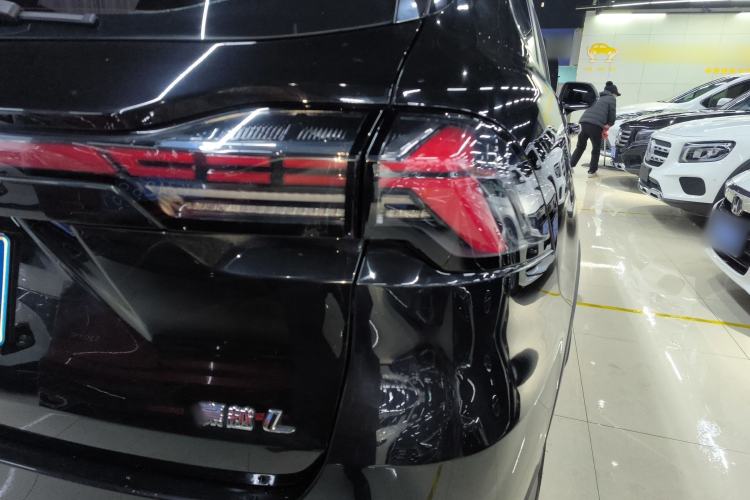 Used Geely Auto Haoyue L 2023 2.0T DCT Luxury Version
