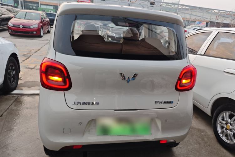 Used Wuling Hongguang MINIEV 2025 Four-Door Version Advanced Edition
