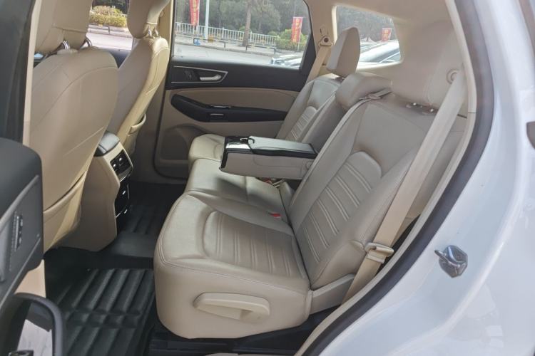 Used Ford Edge 2018 EcoBoost 245 Two-Wheel-Drive Titanium 5-Seater China V Standard
