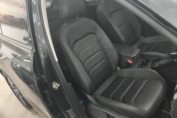 Used Volkswagen Tayron 2021 280TSI Two-Wheel Drive Luxury Smart Connectivity Version
