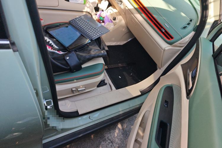 Used ORA Good Cat 2023 401 km Standard Range Premium Version Lithium Iron Phosphate