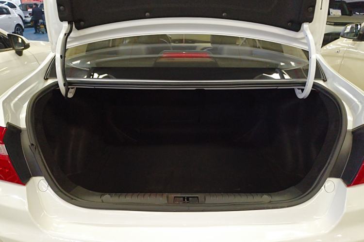 Used Geely Auto Vision 2019 Upgraded Model 1.5L CVT Luxury Version China VI Standard
