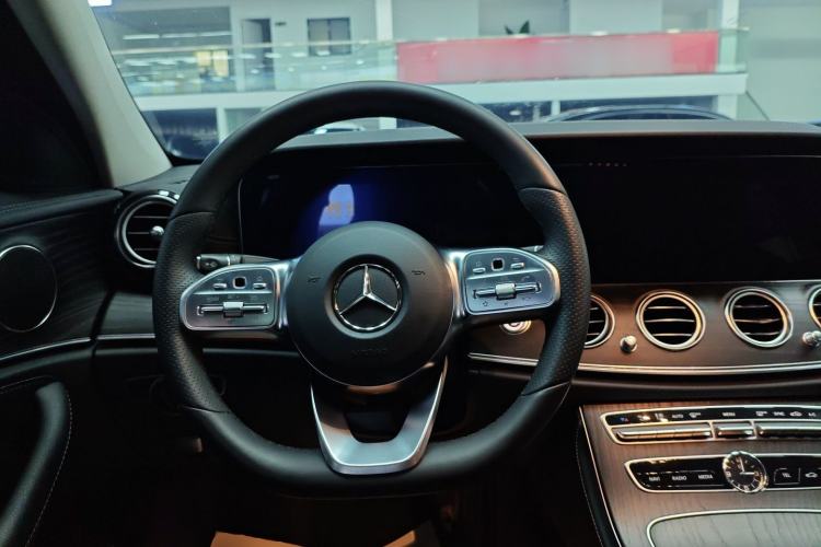 Used Mercedes-Benz E-Class 2019 E 260 L Sport Edition
