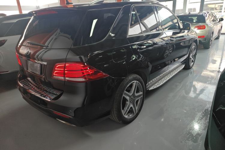 Used Mercedes-Benz GLE 2018 GLE 400 4MATIC Exclusive Edition