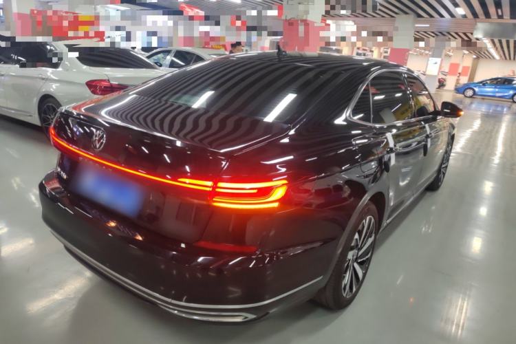 Used Volkswagen Passat 2022 330TSI Starry Elite Edition Custom Version
