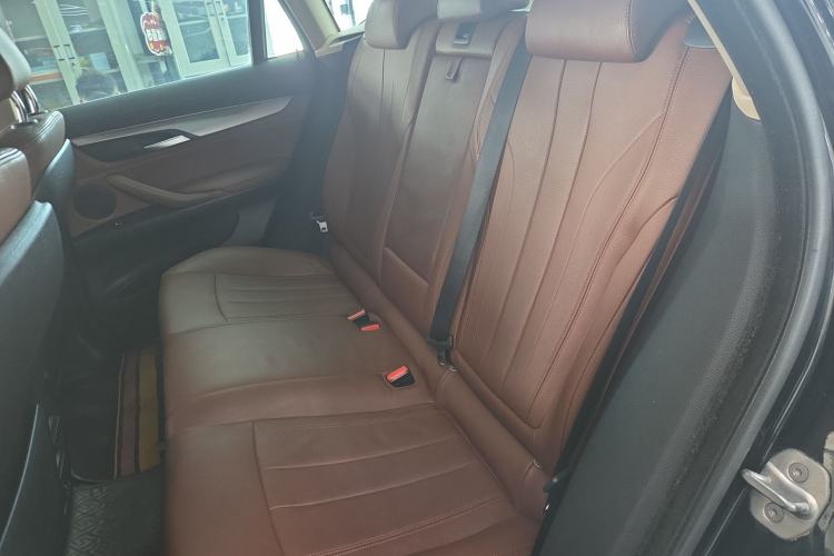 Used BMW X6 2015 xDrive35i Leading Model