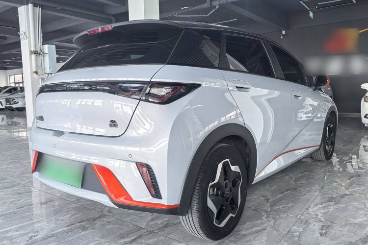 Used BYD Dolphin 2021 405 km Fashion Edition
