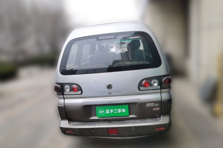 Used FORTHING Lingzhi 2013 M3 1.6L 7-Seater Comfort Model