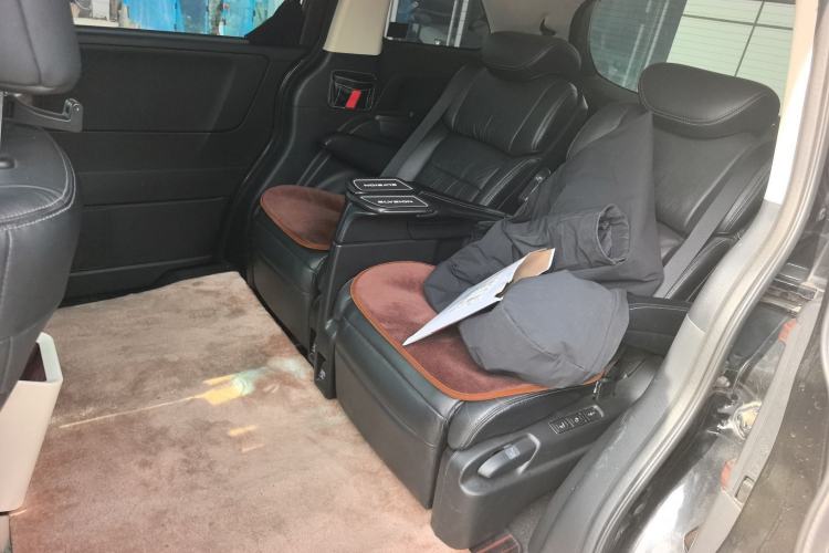 Used Honda Elysion 2016 2.4L Supreme Edition
