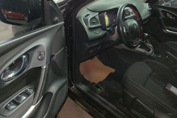 Used Renault Kadjar 2017 2.0L Two-Wheel Drive Fashion Edition