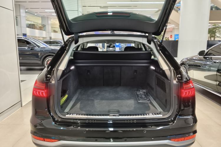 Used Audi A6 (Import) 2024 allroad quattro 55 TFSI Prestige Off-Road Model
