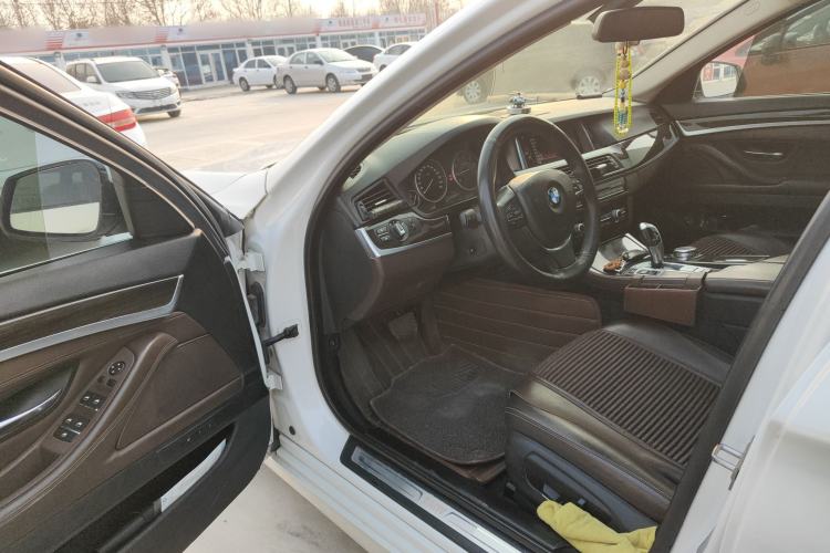 Used BMW 5 Series 2014 525Li Luxury Design Package
