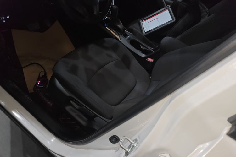 Used Toyota Corolla Cross 2023 Dual-Motor 2.0L Pioneer Edition
