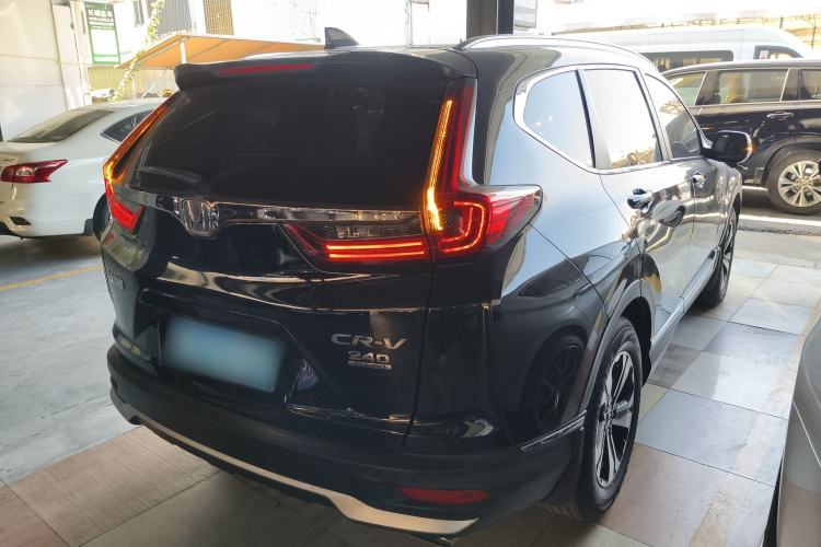 Used Honda CR-V 2021 240TURBO CVT 2WD Fashion Edition
