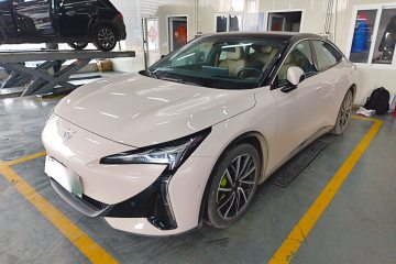 Used ARCFOX Alpha S5 2024 708MAX 200kW