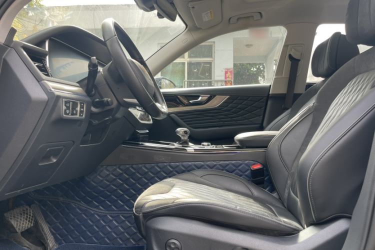 Used Hongqi HS5 2022 Revised Version 2.0T Smart Connect Flagship Edition
